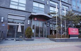 ラマダ トンタン
